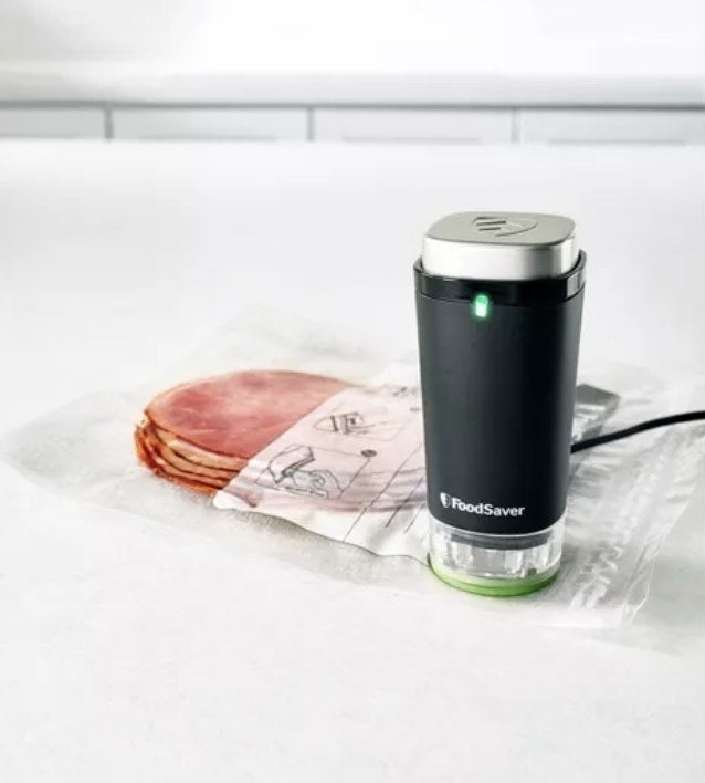 the foodsaver handheld vacuum sealer