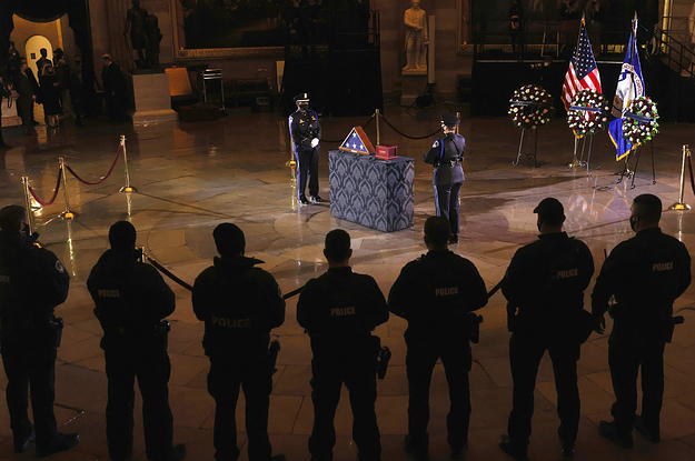 Capitol Police Officers Are Fed Up With Their Bosses And Taking A Vote Of No Confidence