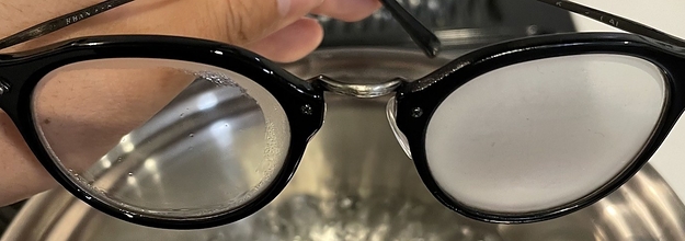 マスクでメガネ曇る問題 たった900円で解決します