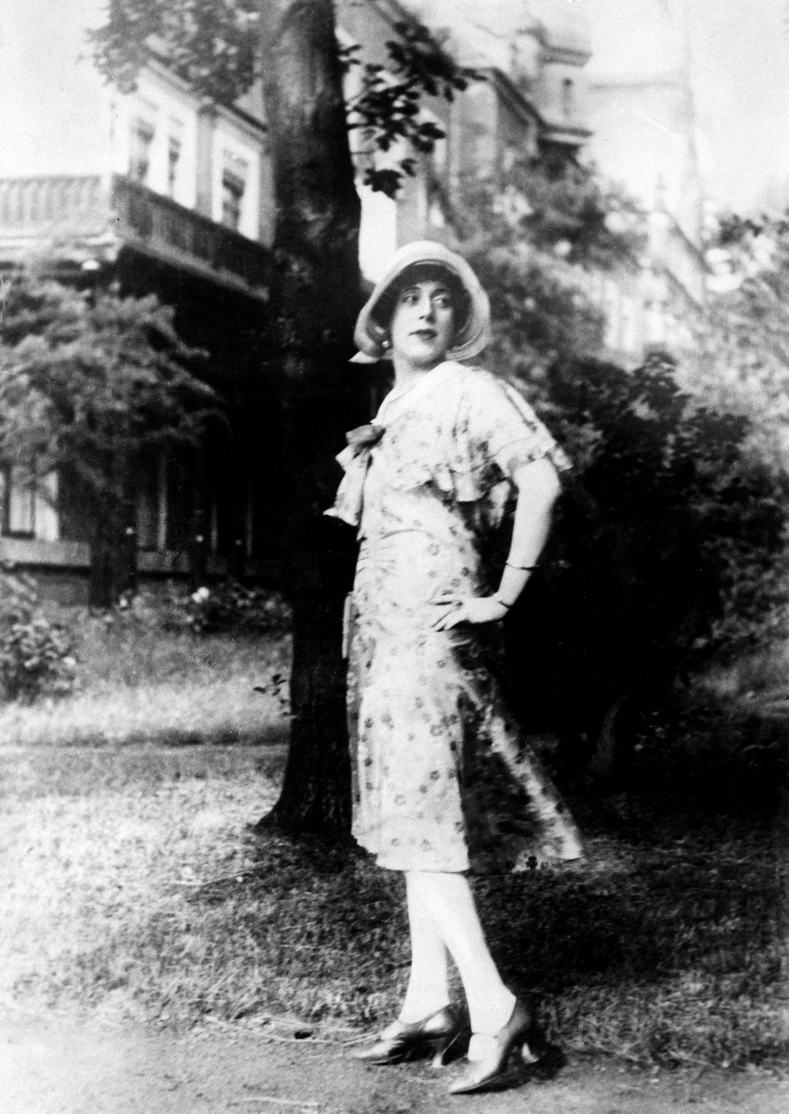 A black and white image of Lili Elbe
