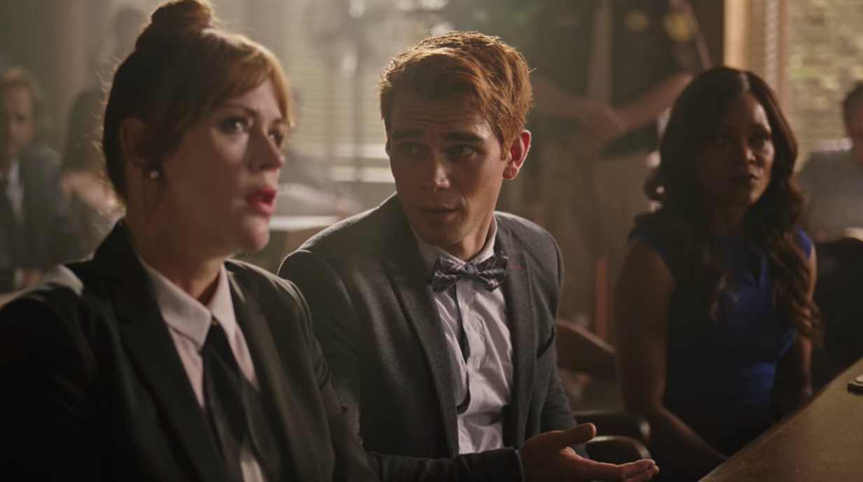 Archie and his mom in court on &quot;Riverdale&quot;