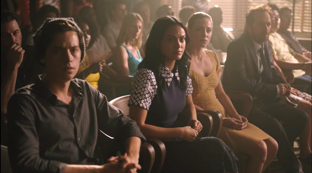 &quot;Riverdale&quot; packed courtroom for Archie&#x27;s trial