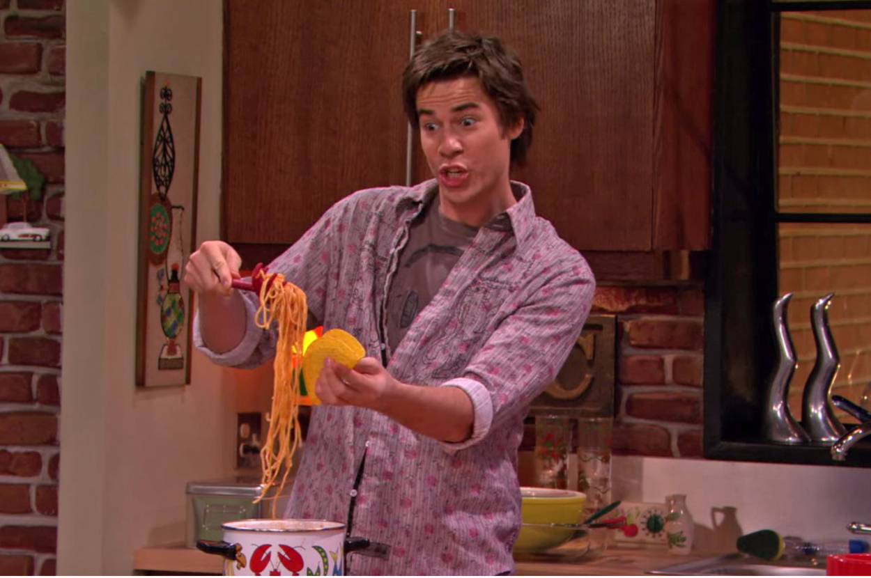 Make Spaghetti Tacos To Reveal Inner Icarly Character