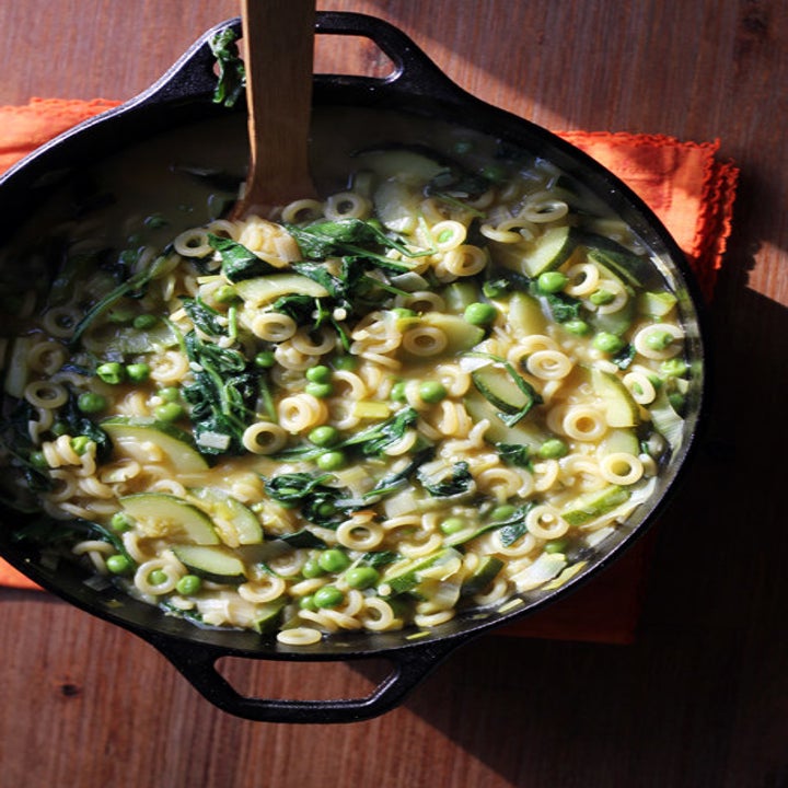 A pot of minestrone verde.