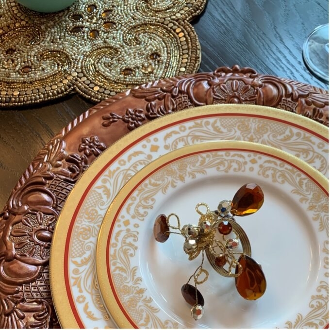 Review photo of the dinnerware set