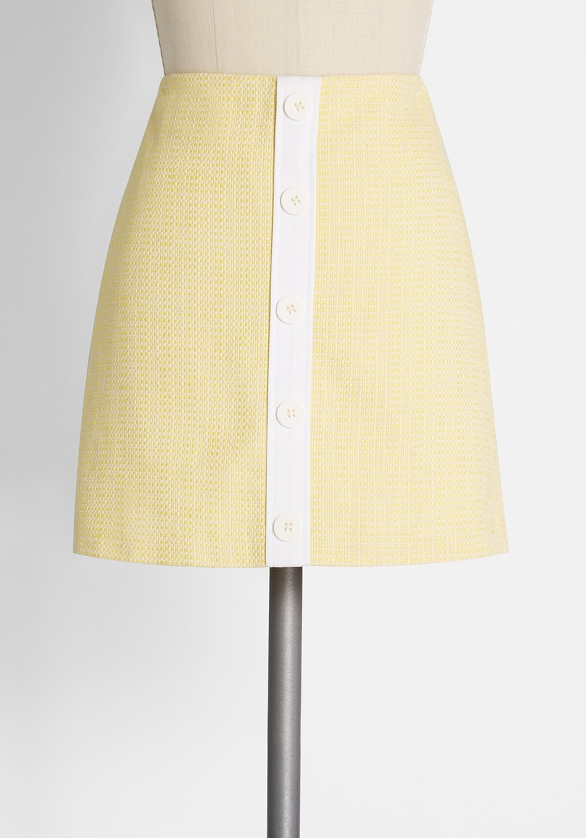 Vintage inspired skirt on mannequin
