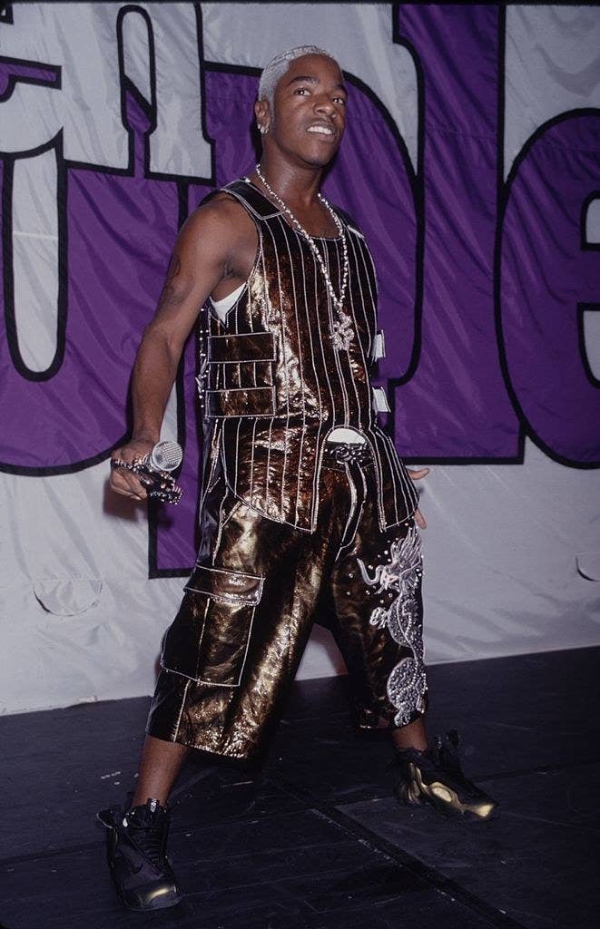 Sisqo performing onstage