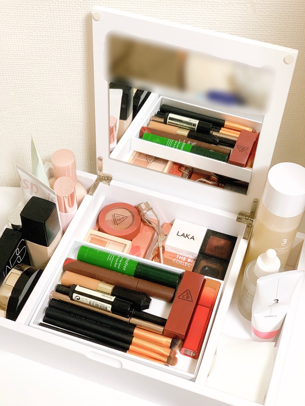 これが00円以下 ニトリの ミニドレッサー がコスメ収納の正解だった
