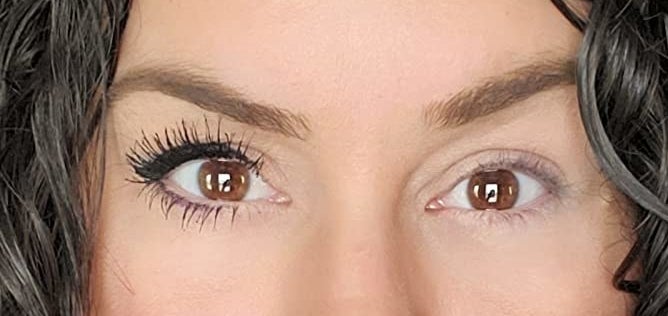 reviewer photo showing one eye with the mascara and the other without 