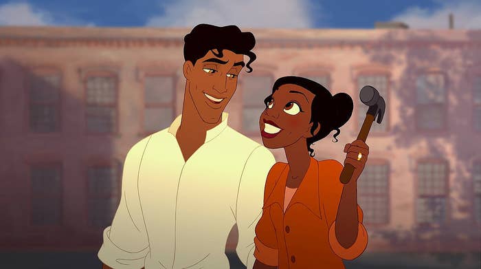 scene where Tiana is holding a hammer in her left hand