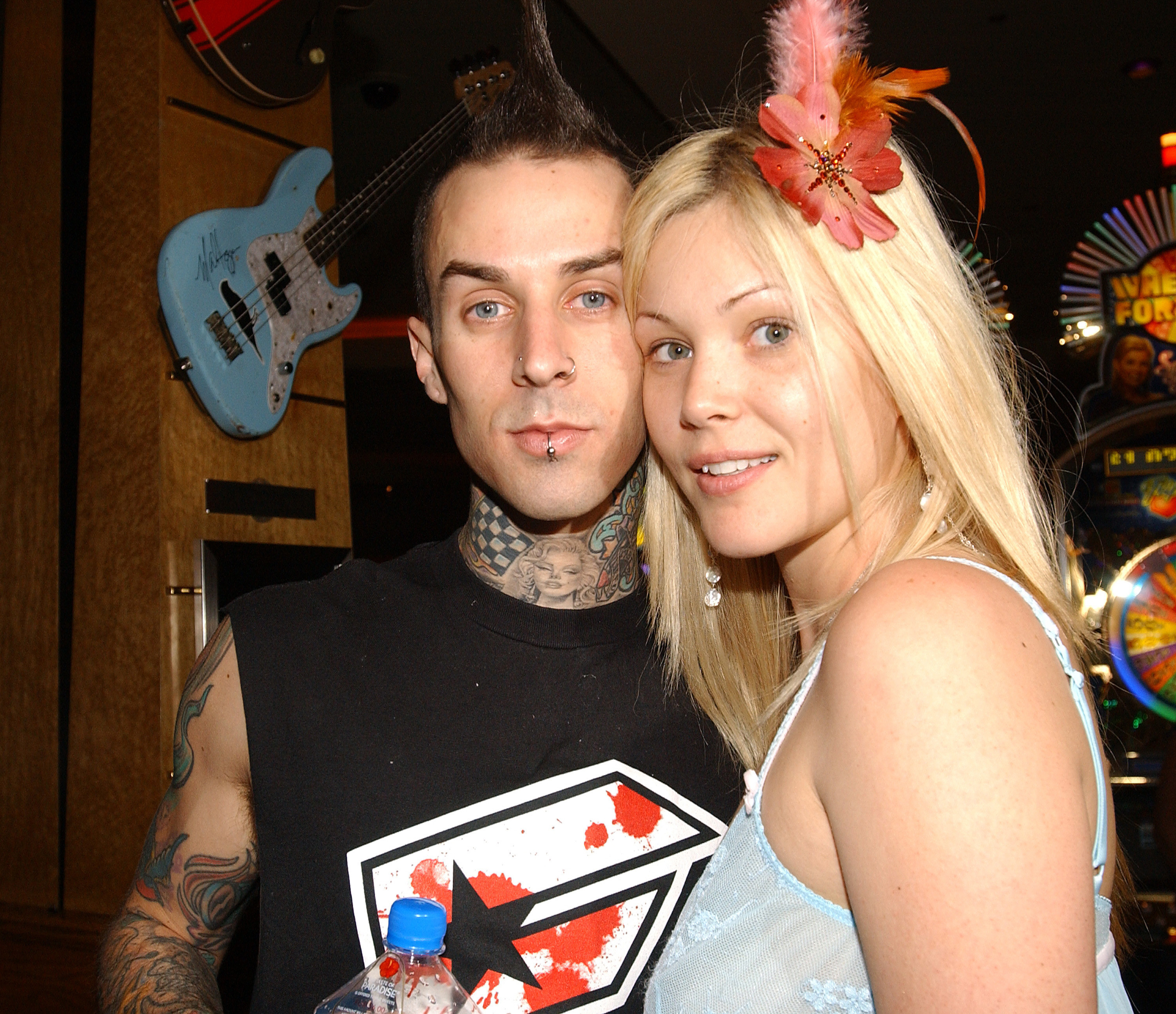 Kourtney Kardashian Is Feuding With Travis Barker S Ex Wife Shanna Moakler On Instagram