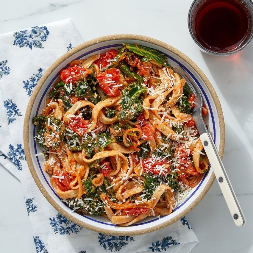 basil, tomato, and kale pasta