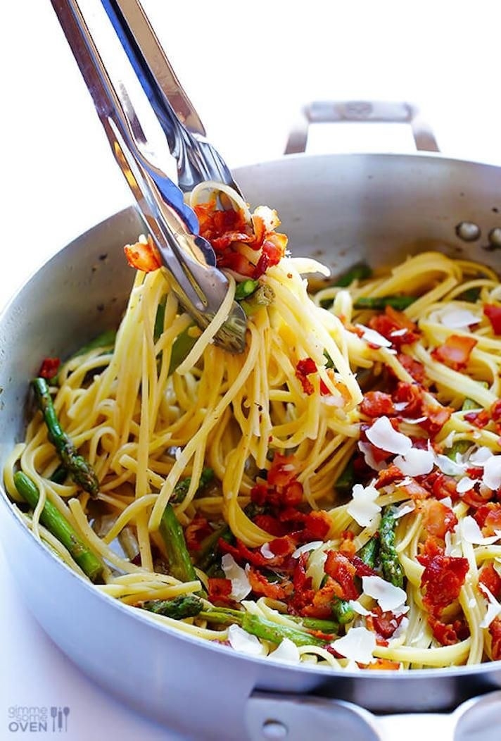 One pot pasta with bacon, asparagus, and cheese.