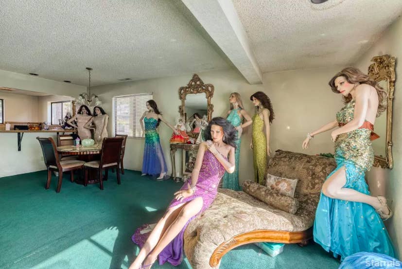 Home  Mannequin Rent