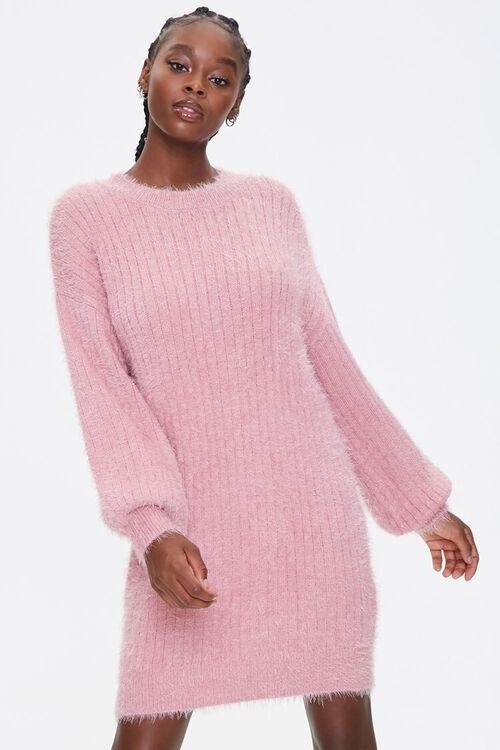 Model wearing pink dress