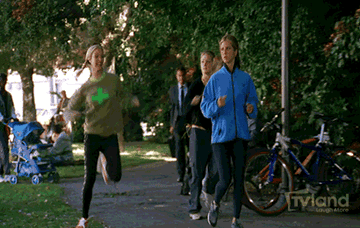 Phoebe Buffay from &quot;Friends&quot; all happy on a run