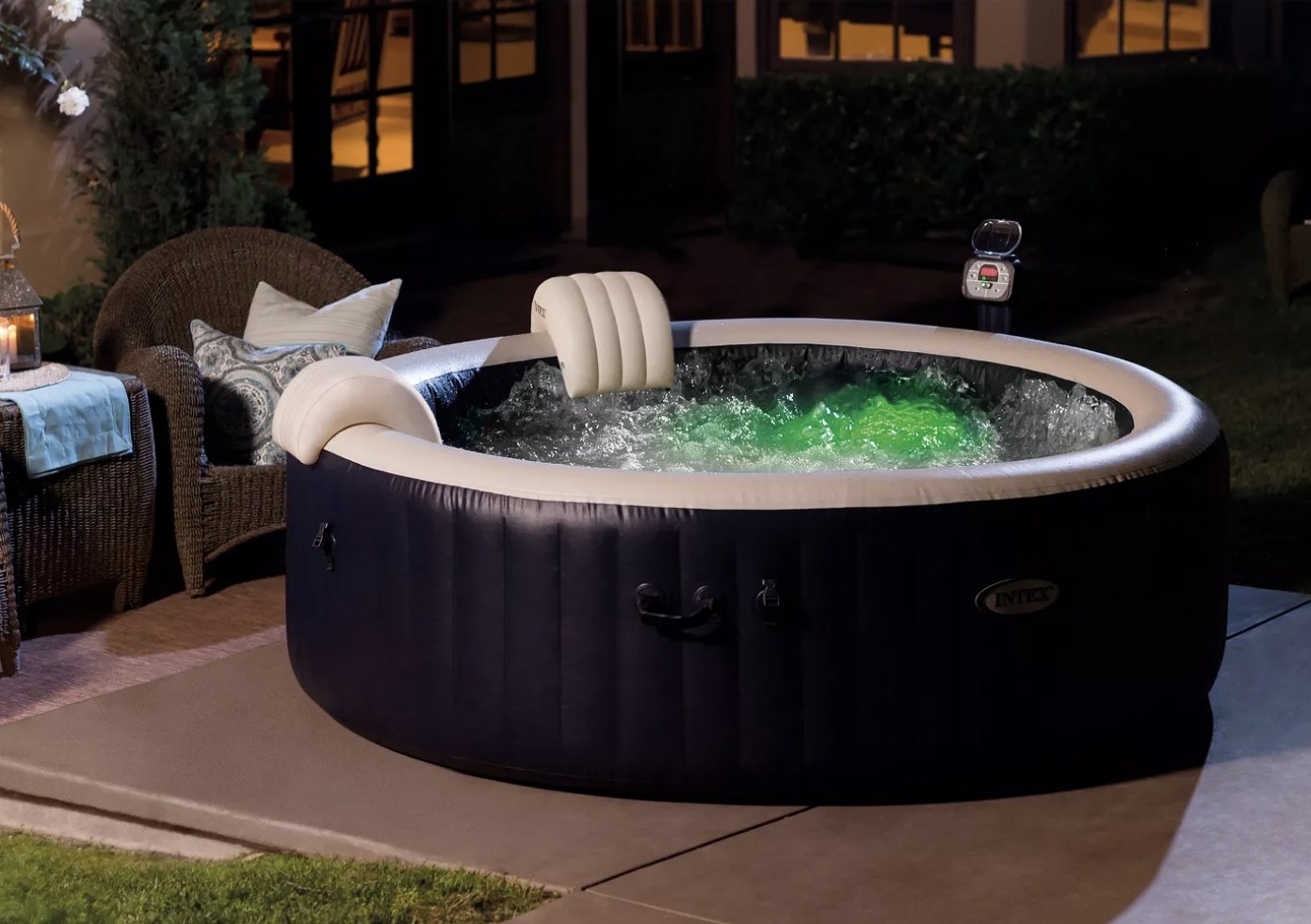 The inflatable hot tub