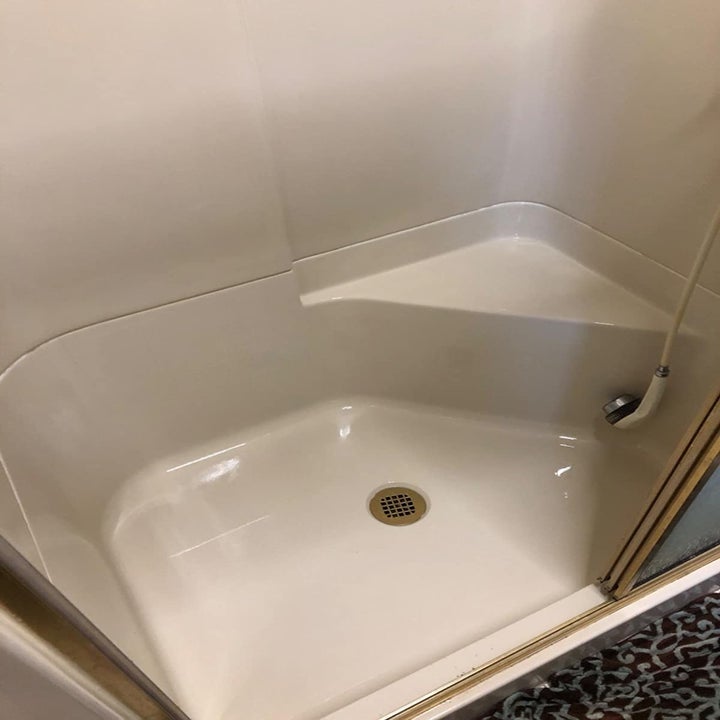 reviewer's shiny clean shower