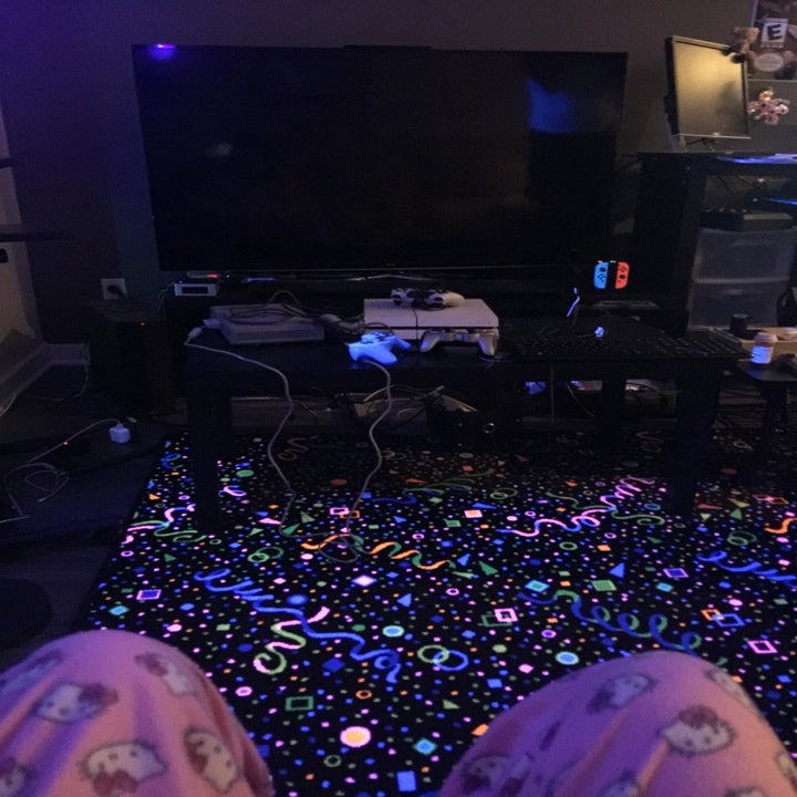 the rug glowing under blacklight 