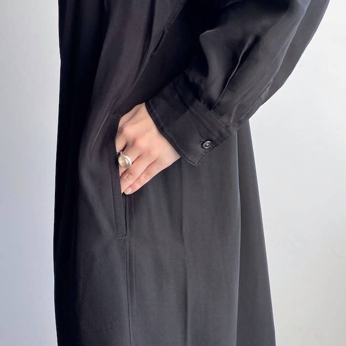 これは買って損なし ユニクロの 高見えワンピース 着回し力がすごいんです