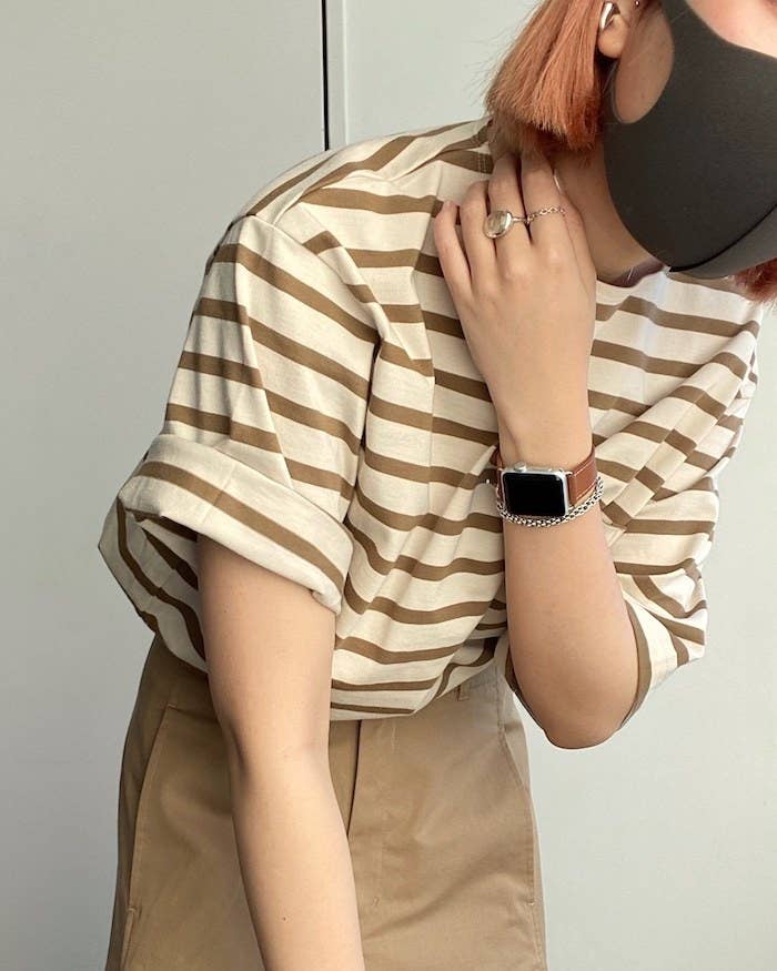 ニュアンスカラーが絶妙 ユニクロuのメンズtシャツ 女性が着てもお洒落でした