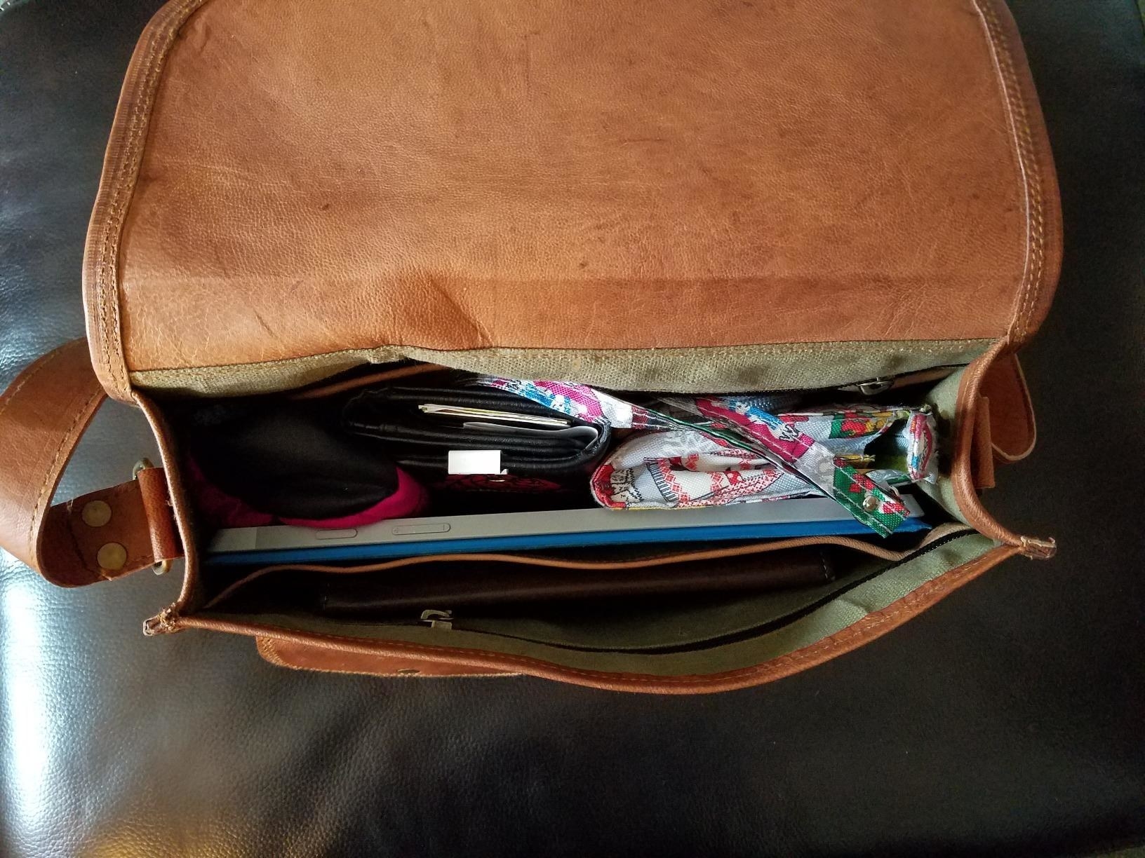 31 Useful And Organized Bags So You Don t Have To Be