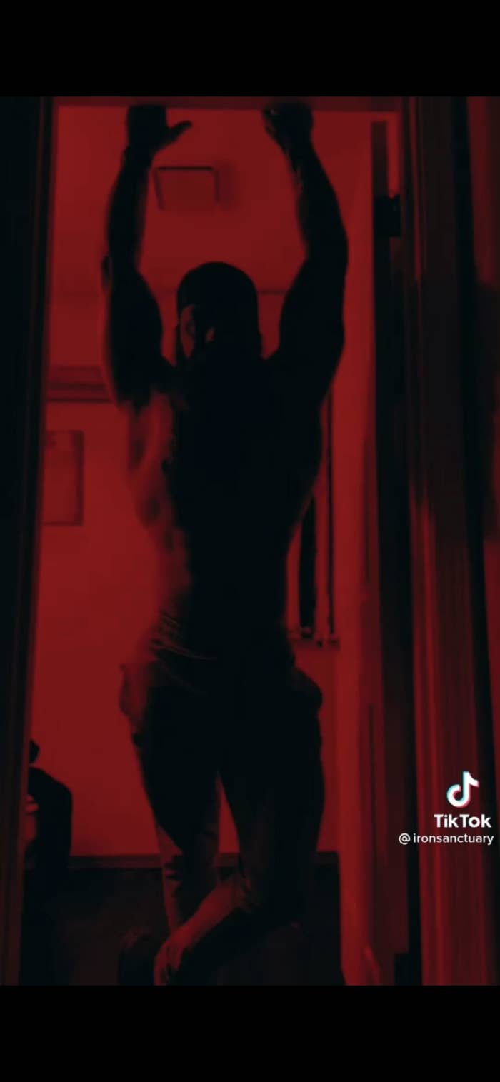 Still of Ironsanctuary's #SilhouetteChallenge