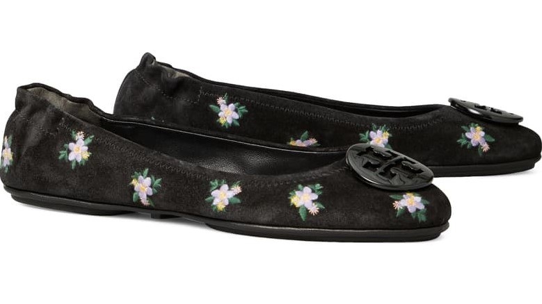 The flats in Daybreak Daisy/Perfect Black