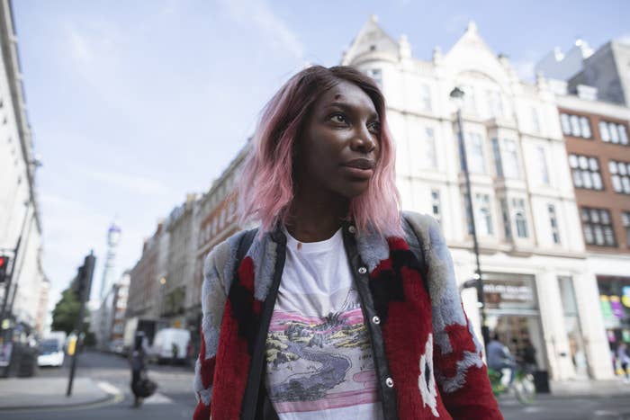 Arabella looking confused in the streets of London
