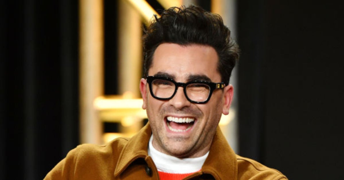 Dan Levy S Mom Calls Out His Bullies Before Snl Debut