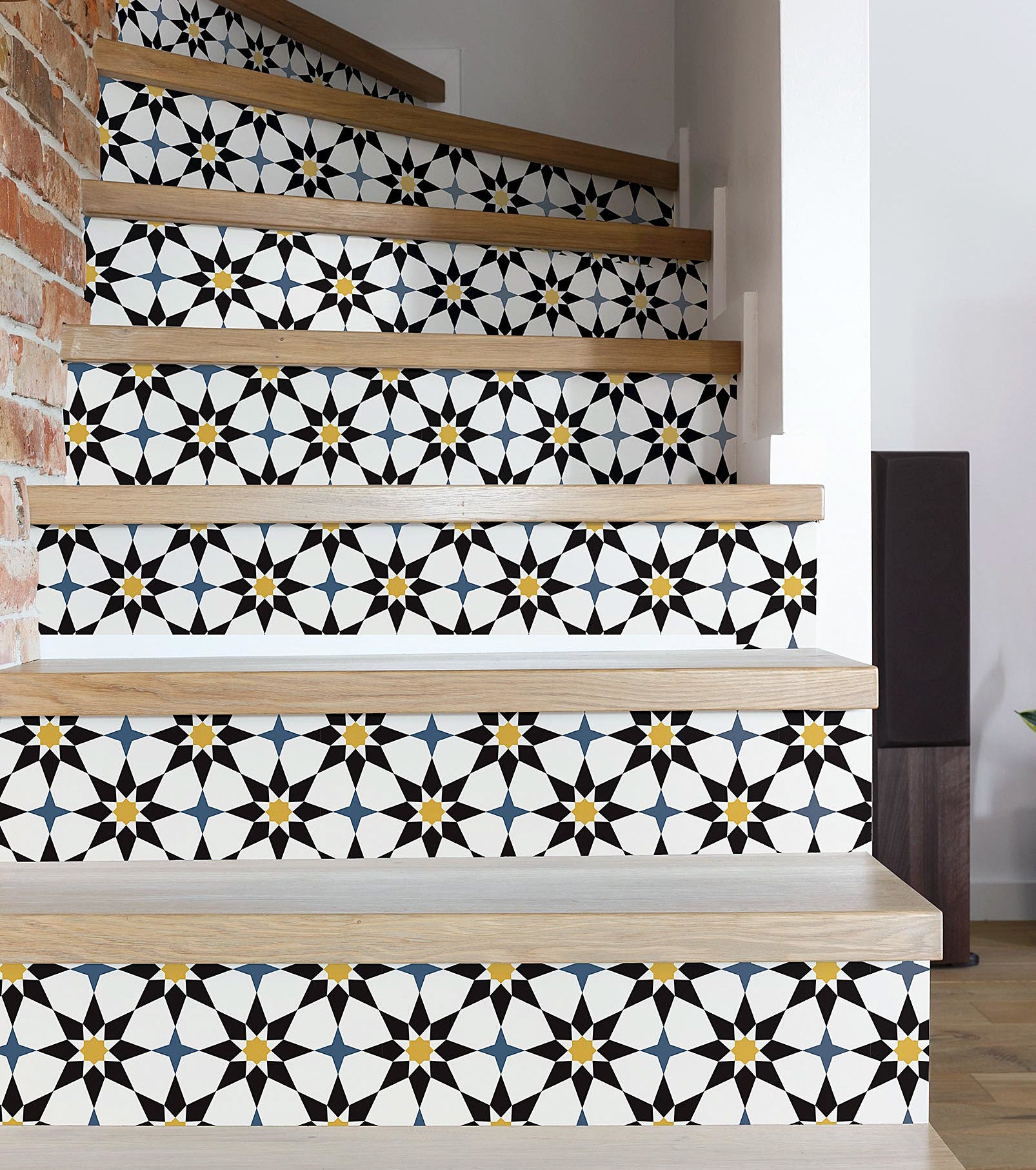 The self-adhesive wallpaper lining a staircase 