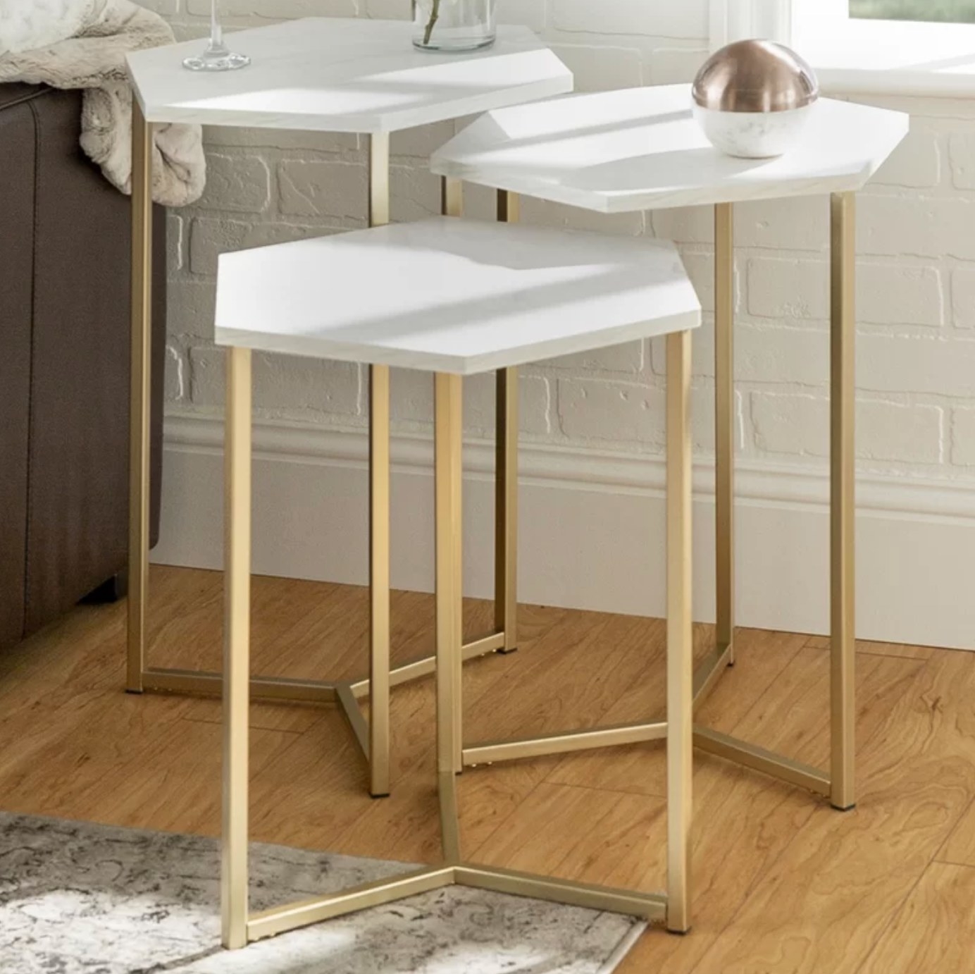 The nesting tables in white and gold