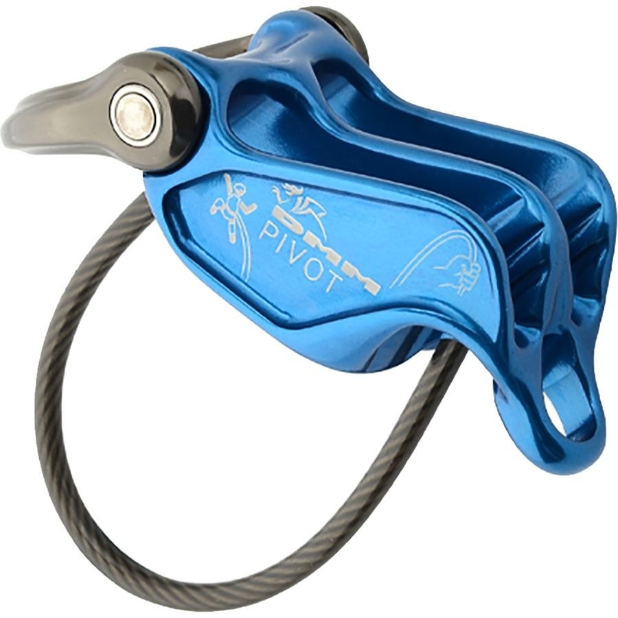 The pivot belay device in Blue
