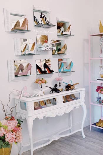Reviewer photo of shoes displayed on the shelves 