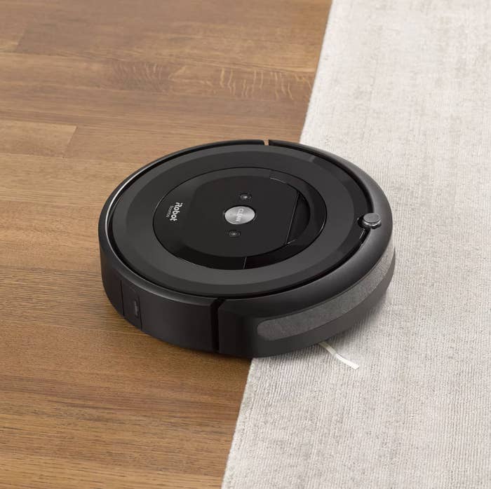 iRobot Roomba automatic vaccuum