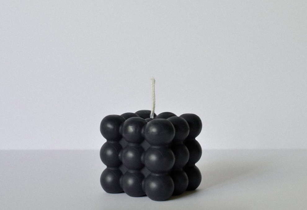 31 Home Items In Black To Match 2021 Trends