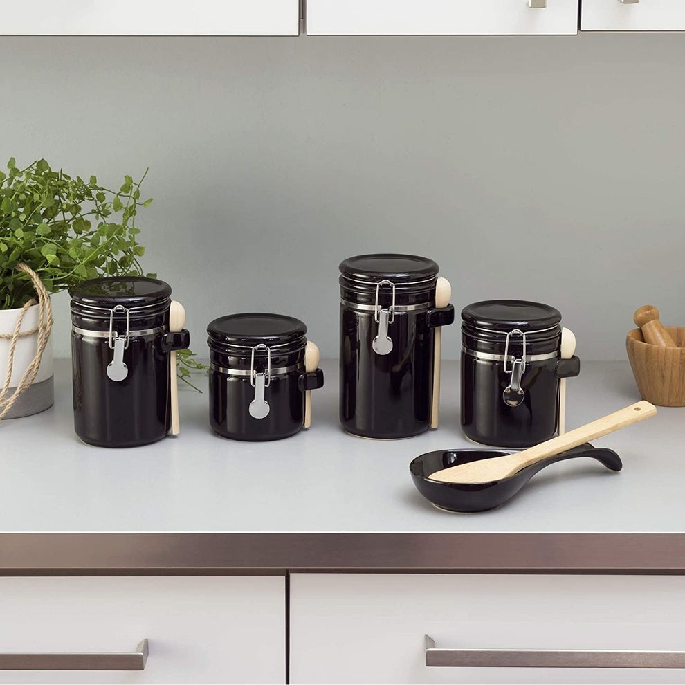 31 Home Items In Black To Match 2021 Trends
