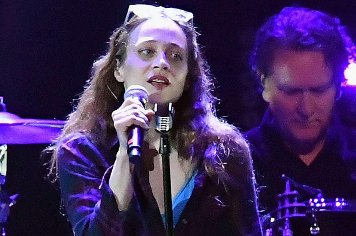Fiona Apple explains why she is skipping the Grammy