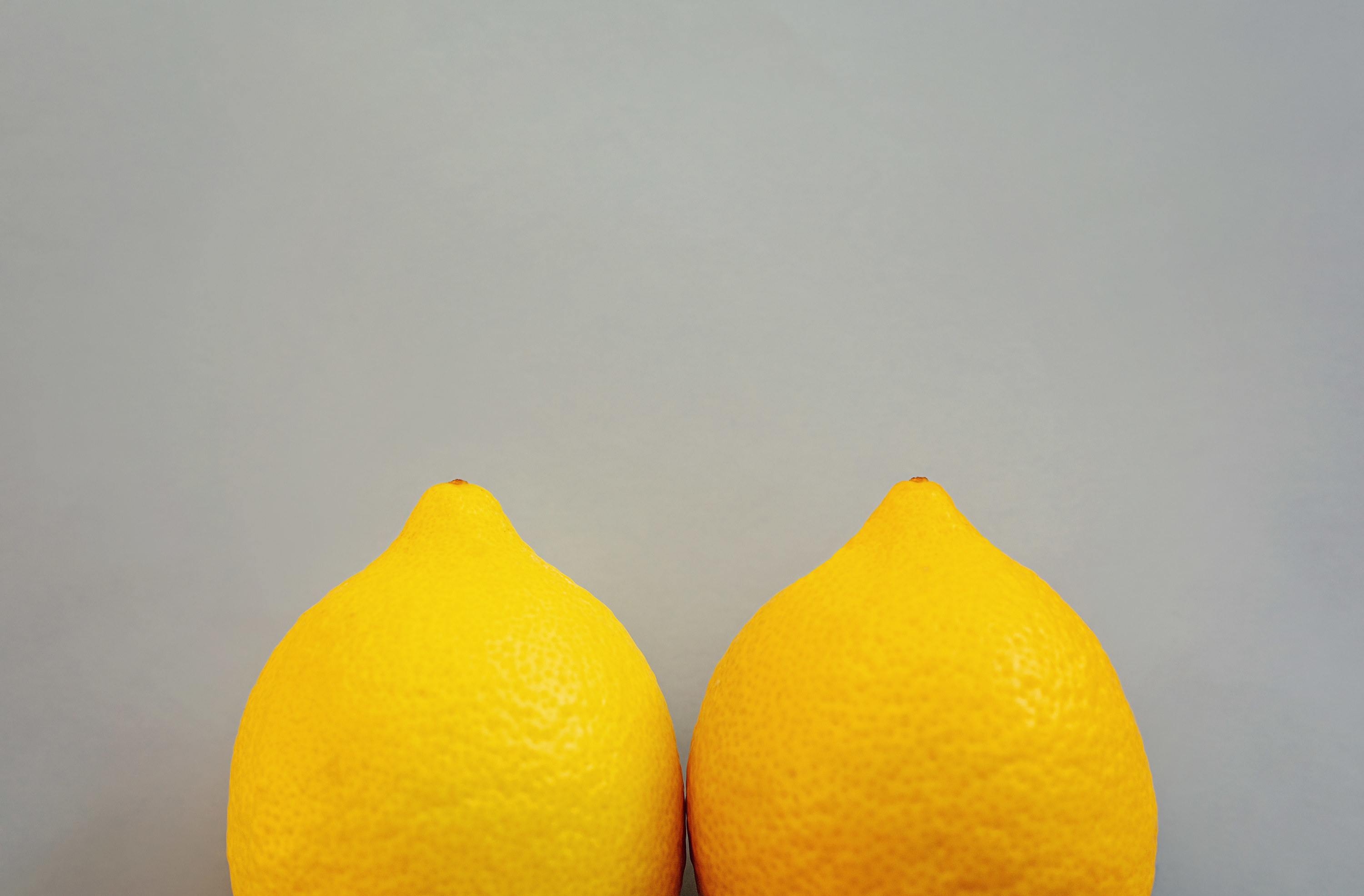 🍋Two Boobs!🍋 #lemons #lemon #admiration #melons #set #pair #slang  #wordsmith #reposting #guysbelike #funnypic #peoplewatching #late
