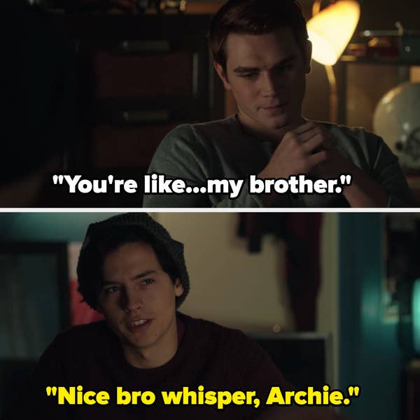 Jughead roasting Archie