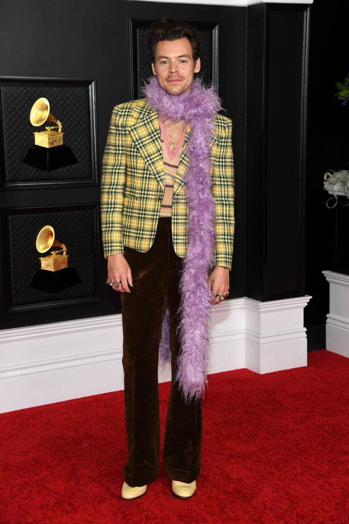 Harry Styles wears a Clueless-inspired look at the 63rd Annual Grammy Awards 