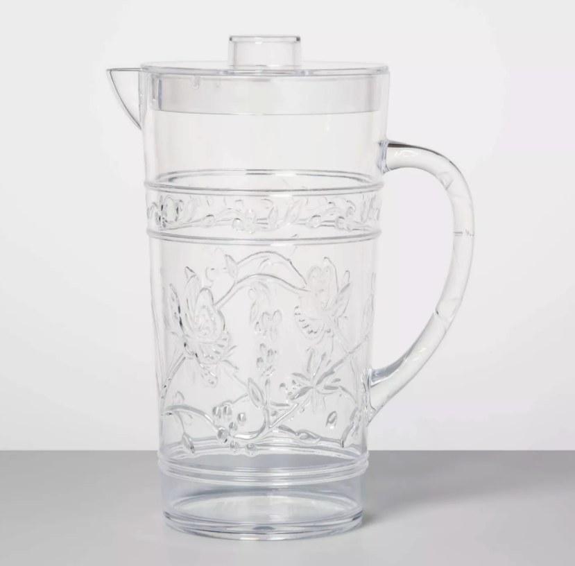 The clear pitcher