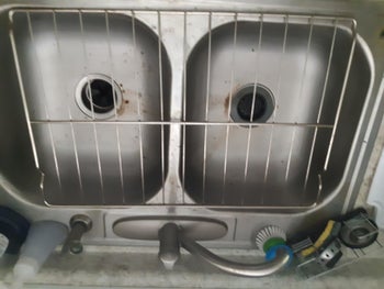 Reviewer photo of oven rack after using Green Miracle Cleaner