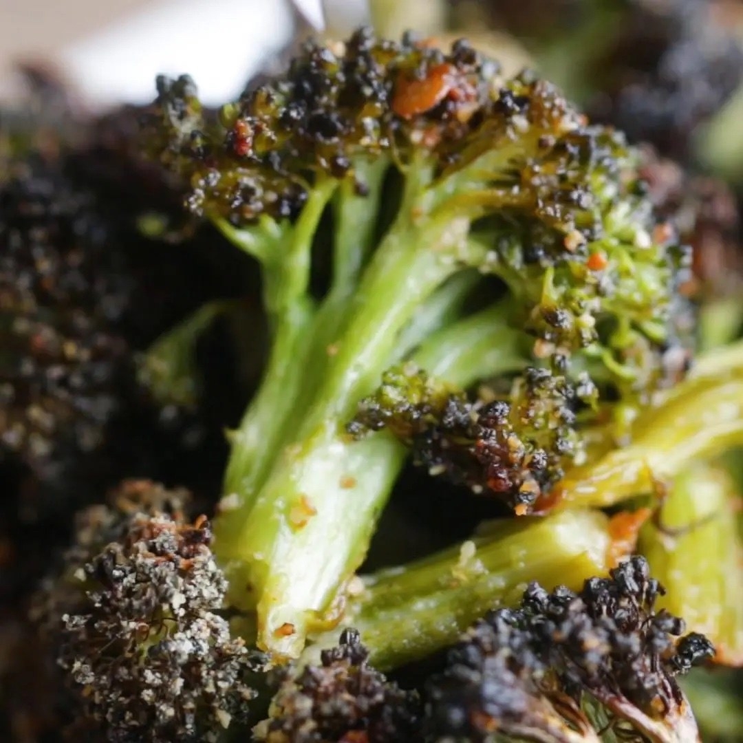 A close up of the roasted broccoli