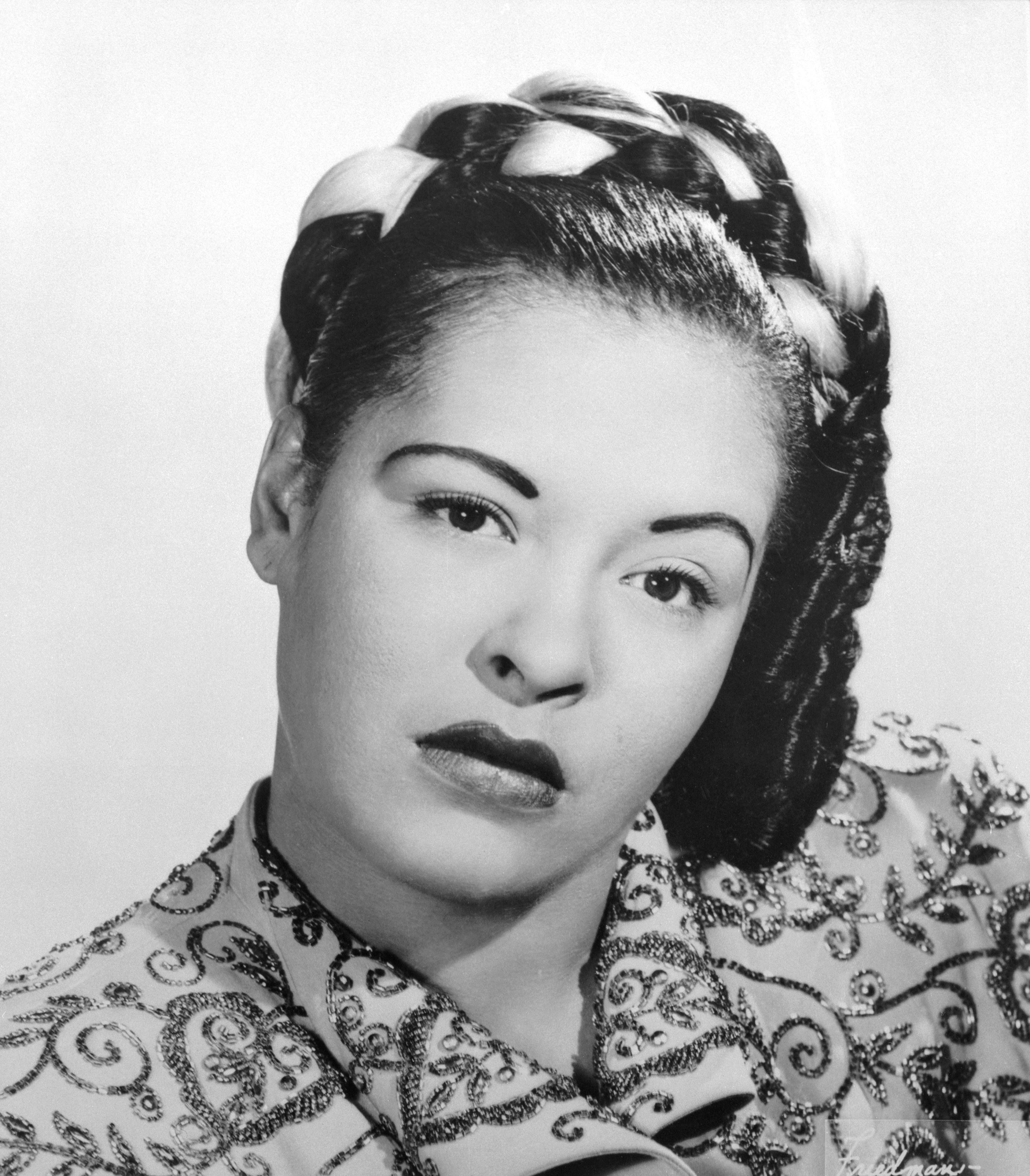 The 10 Best Billie Holiday Songs You Should Listen To