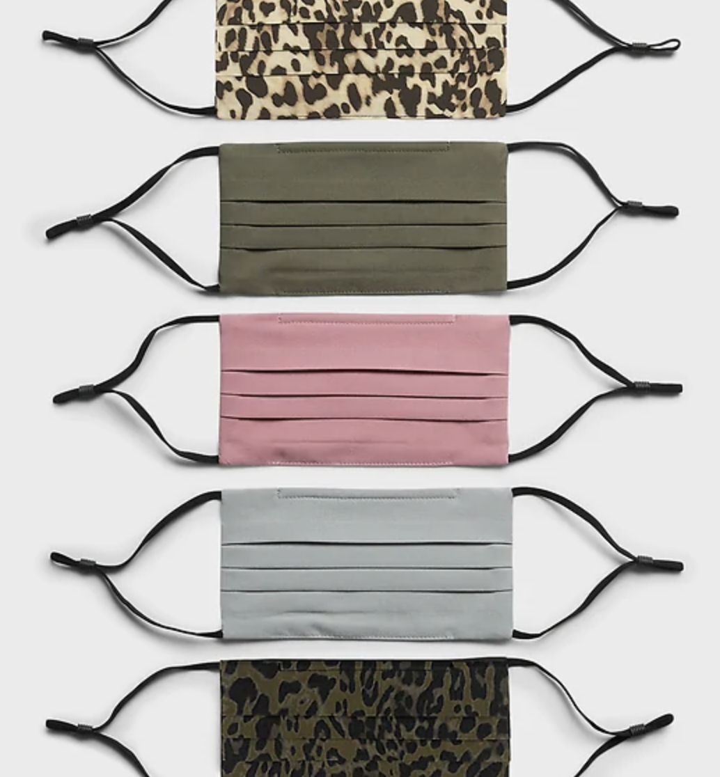 Face masks in solid and animal prints 