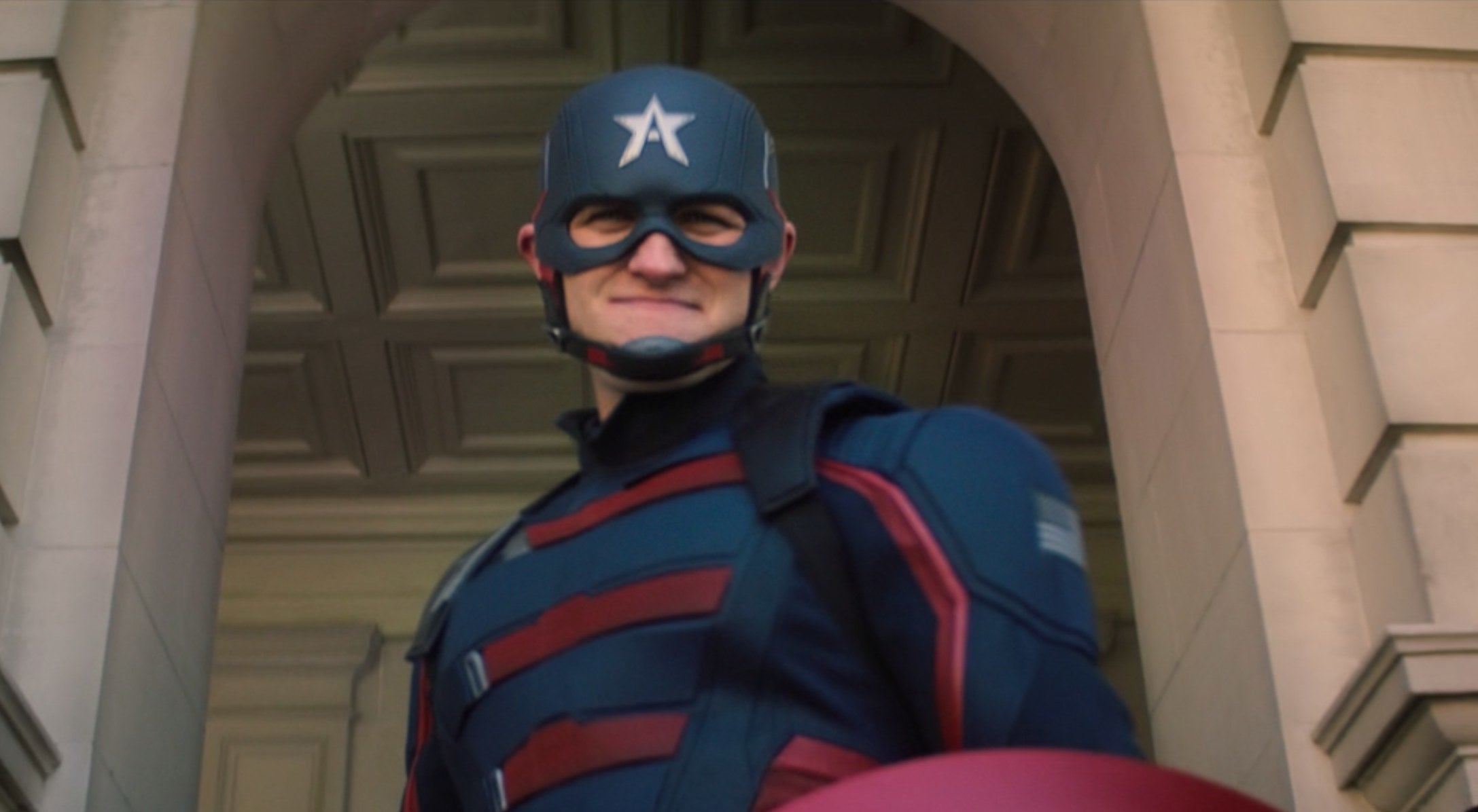 The US agent as the new Captain America