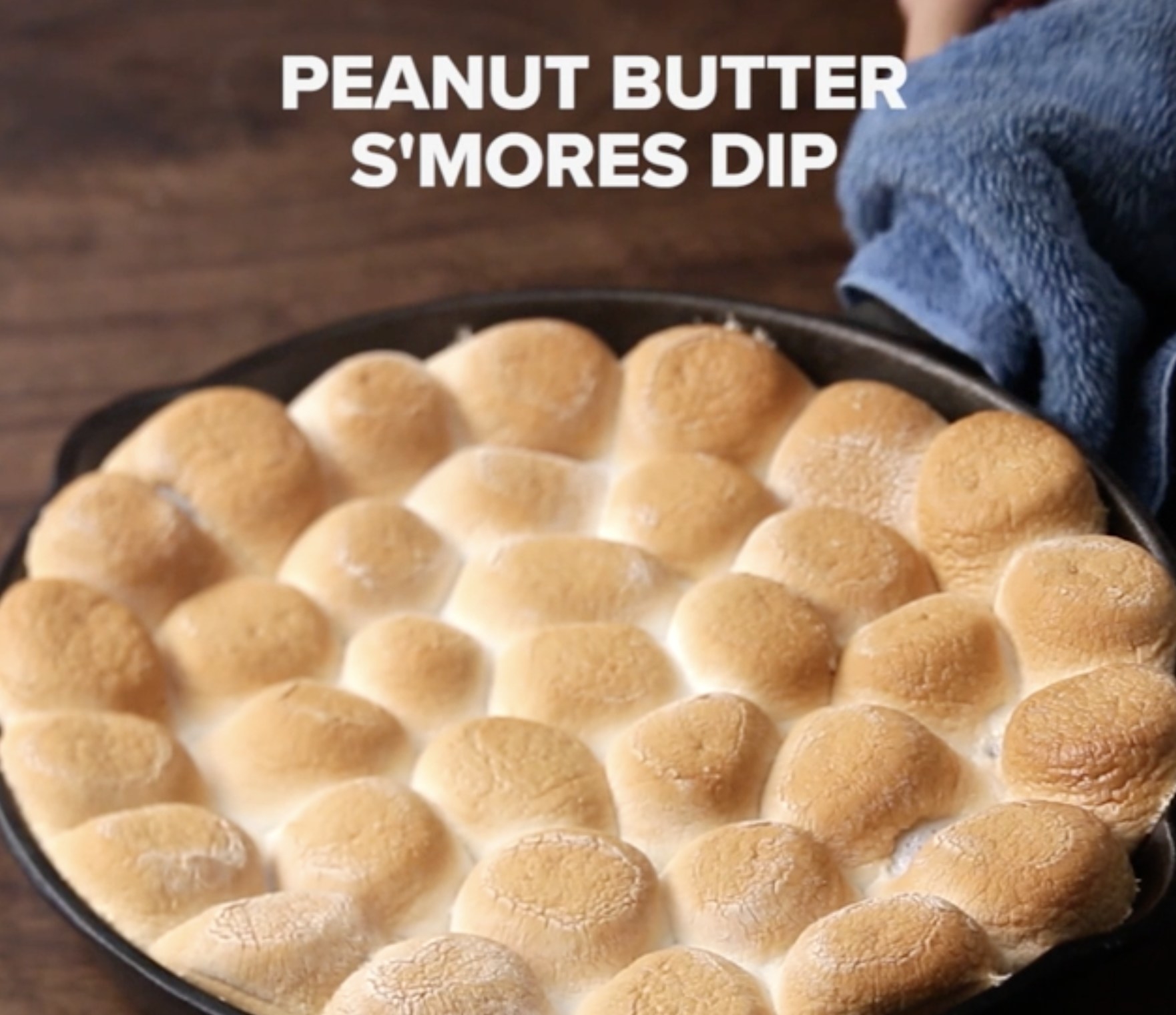 The peanut butter s&#x27;more dip with marshmallows on top