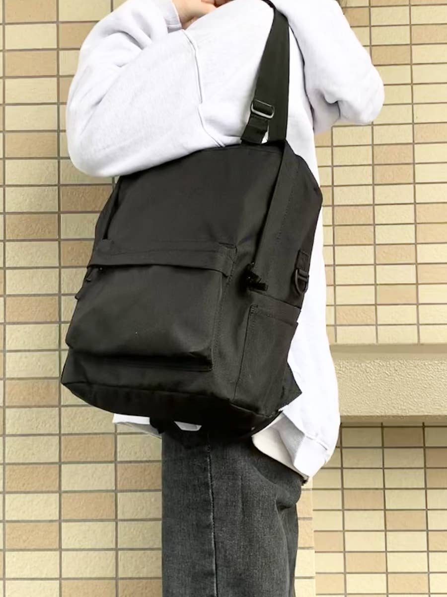 もう他のバッグいらなくない 無印の 2990円リュック がまさかの3wayだった