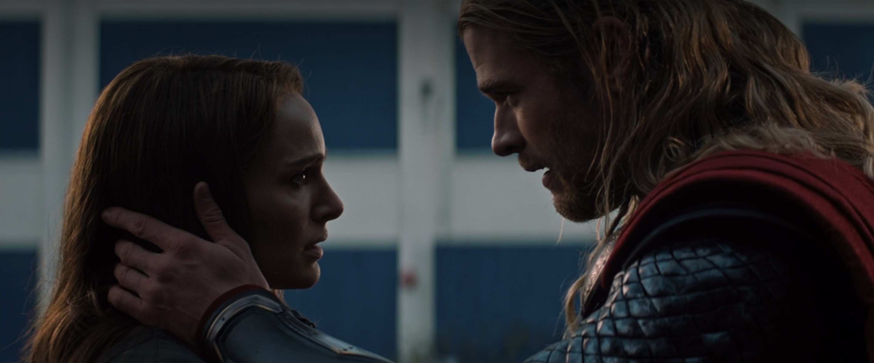 Thor holding Jane&#x27;s face in &quot;Thor: The Dark World&quot;